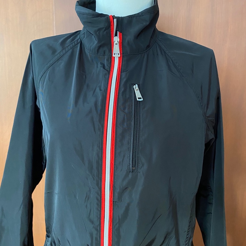 Ralph Lauren Active lightweight coat. - Picture 2 of 5